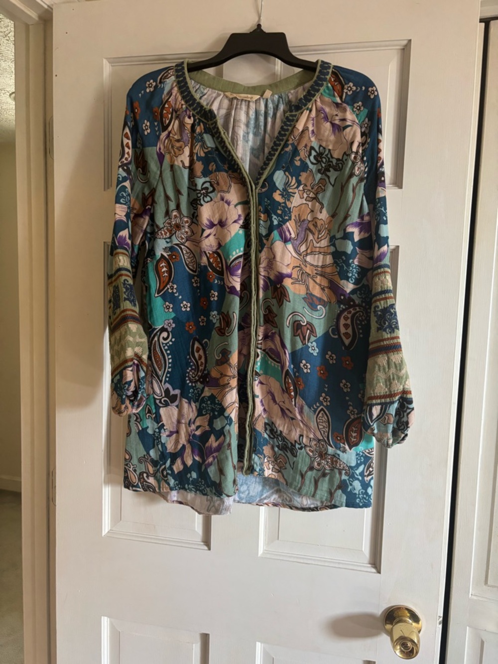Soft Surroundings Teal and Sage Floral Paisley Tunic